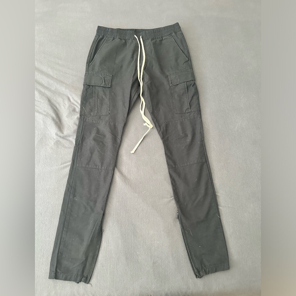 Men’s FOG Fear Of God black cargo style pants size M